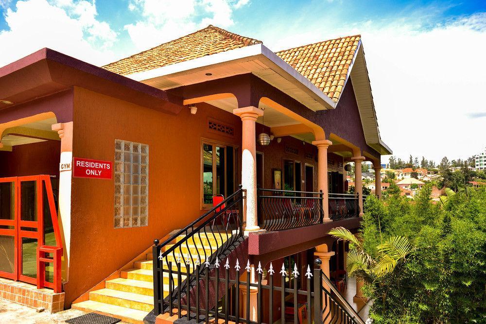 Cari Hotel Kigali Exterior foto