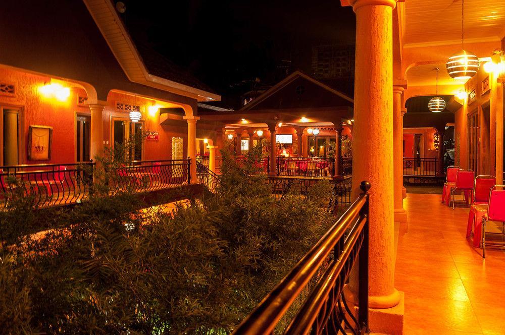 Cari Hotel Kigali Exterior foto