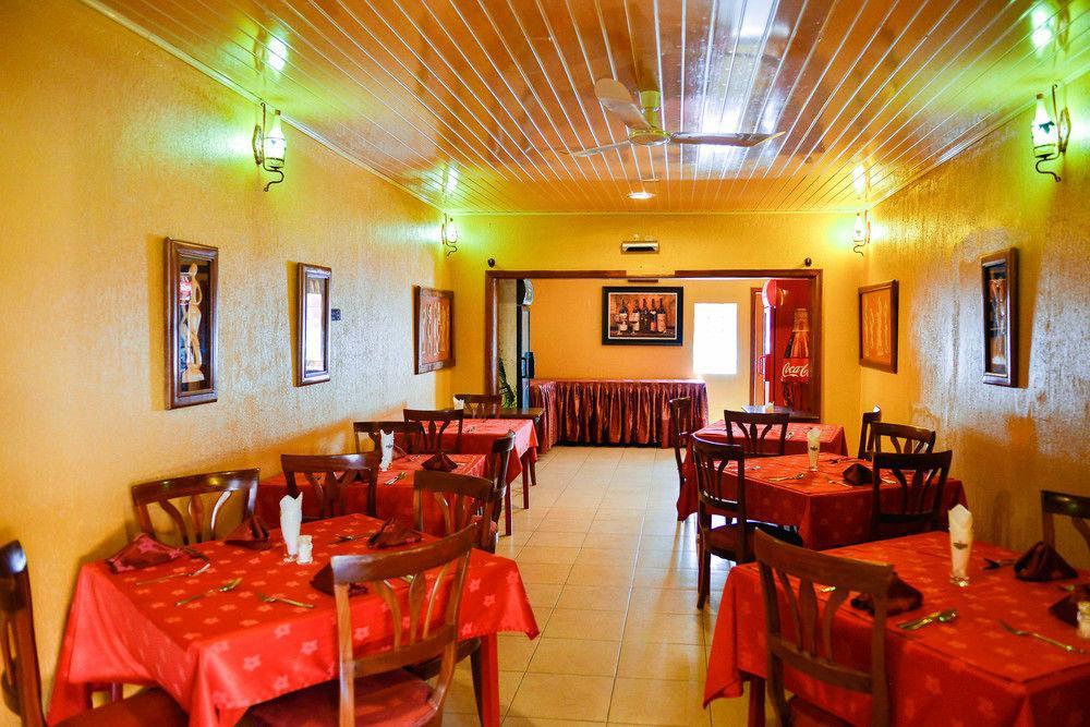 Cari Hotel Kigali Exterior foto