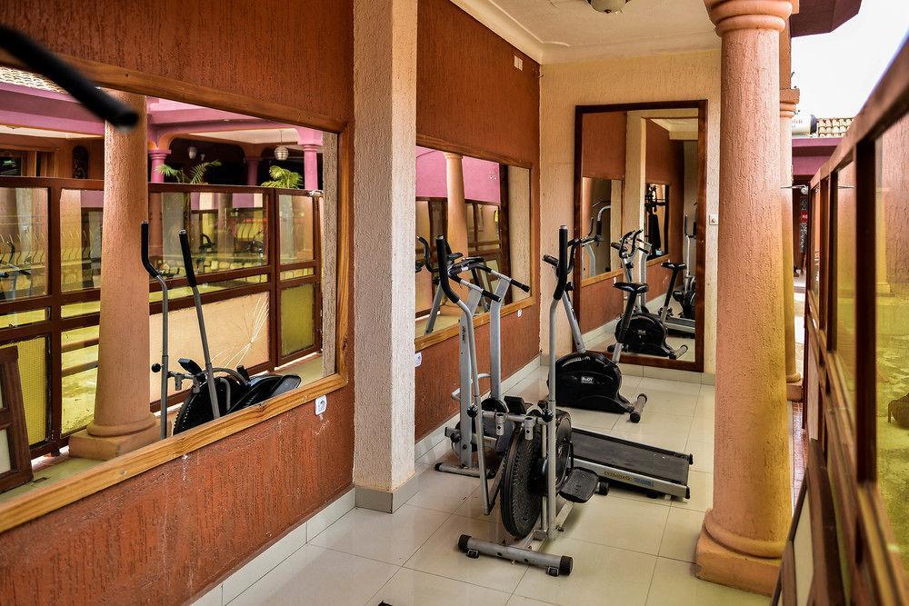Cari Hotel Kigali Exterior foto