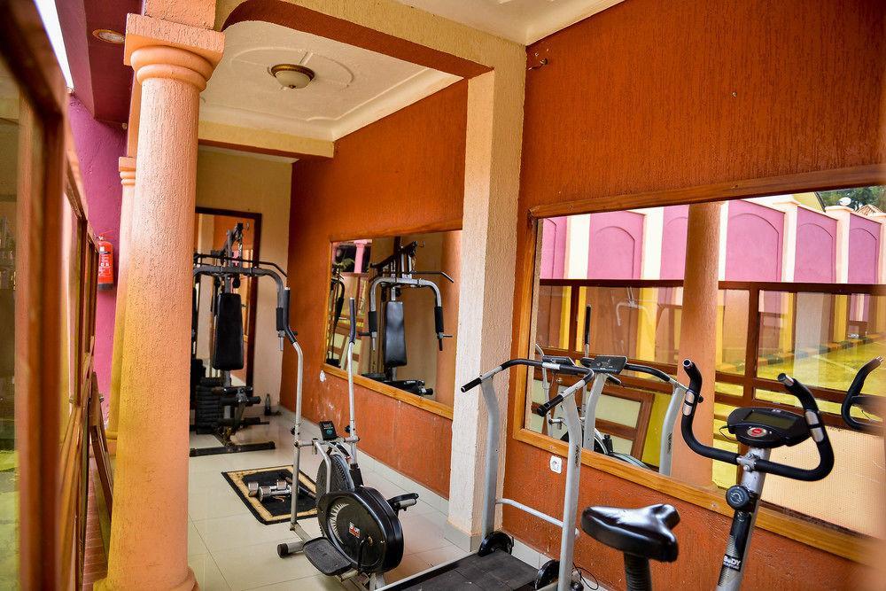 Cari Hotel Kigali Exterior foto